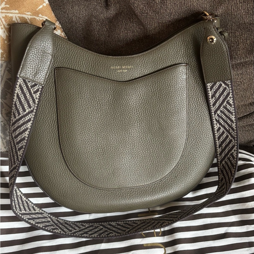 Authentic HENRI BENDEL Olive Green Pebbled Leather Crissbody/HOBO webbed strap